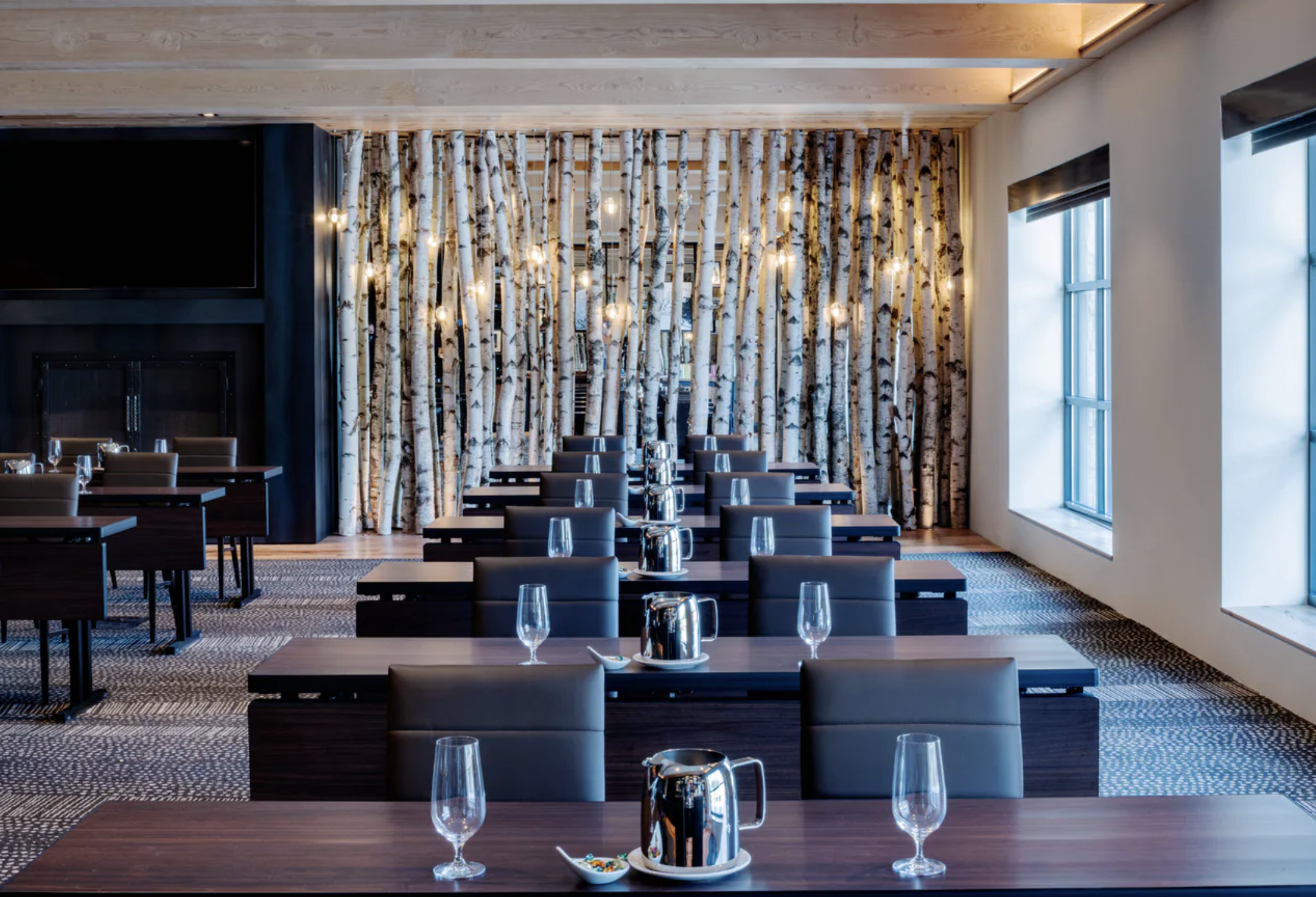 The Lupine dining room at The Cloudveil